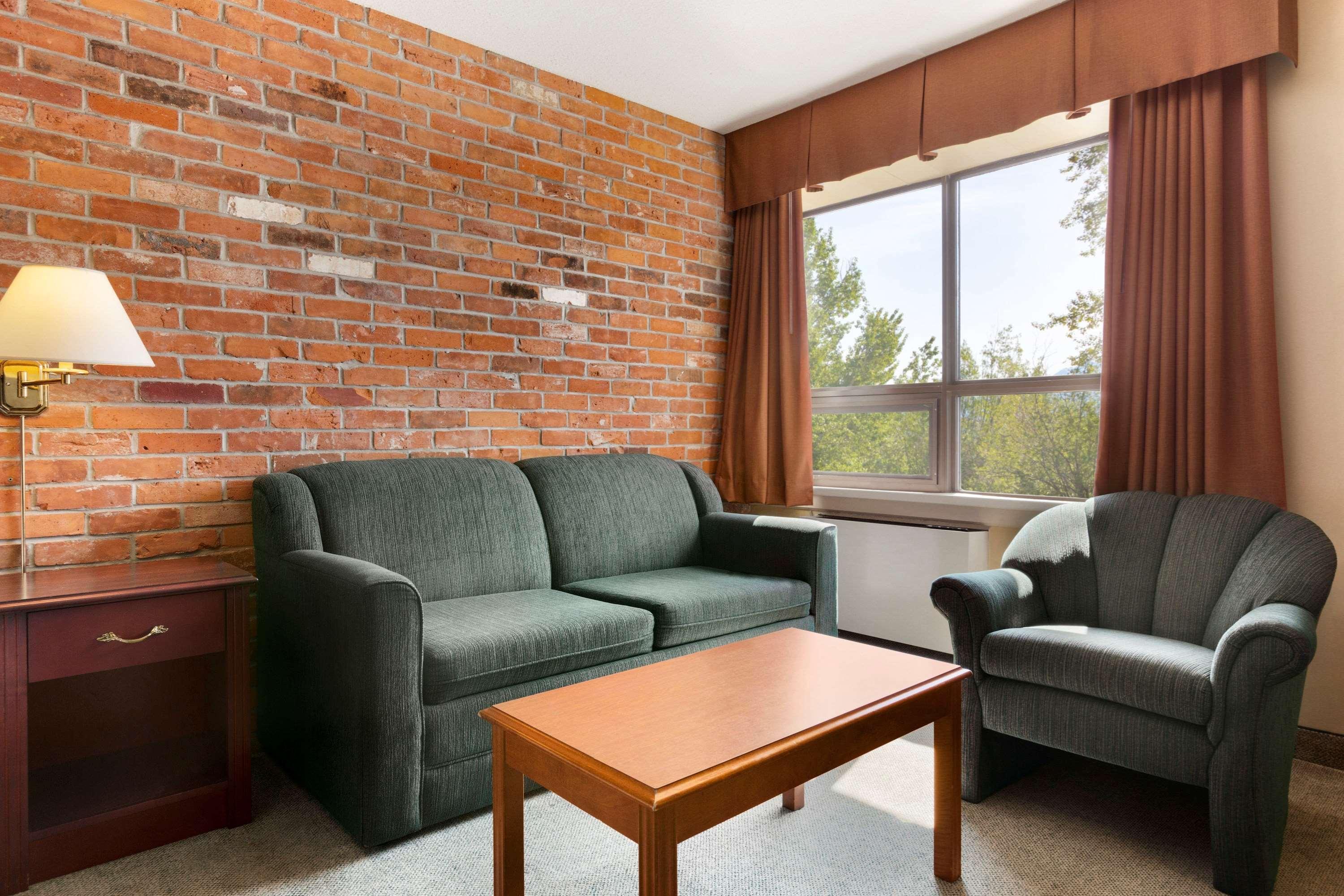 Motel Lakeshore North Bay